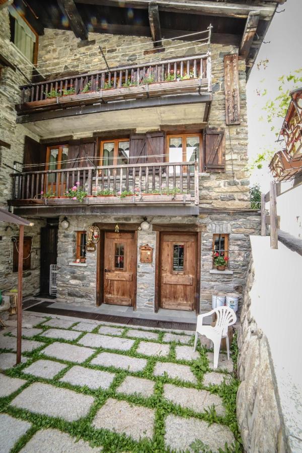 Antica Casa Di Montagna Maison Bovard Valgrisenche Exterior photo
